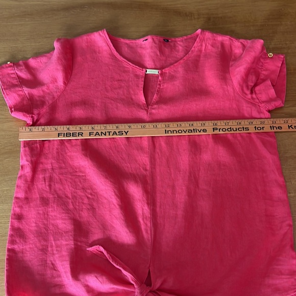 Ellen Tracy Short Sleeve Shirt, 100% Linen, Tie Front & Key Hole Accent,… - Picture 12 of 15